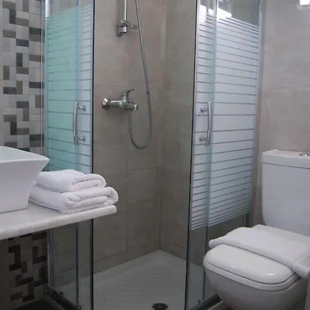 アパートホテル Artemis 3*