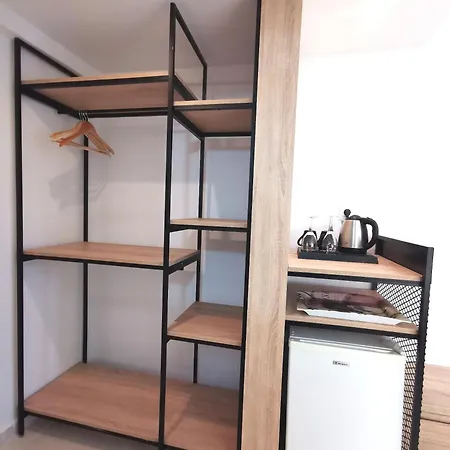 Artemis 3* Родос