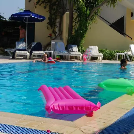 Artemis 3* Родос