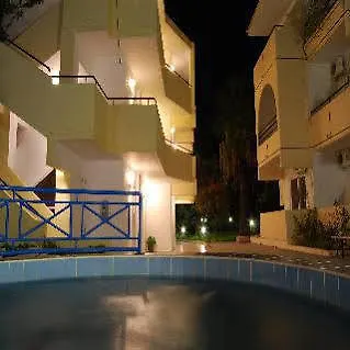 Apartmanhotel Artemis 3*