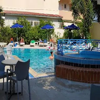 Hotel de apartamente Artemis 3*